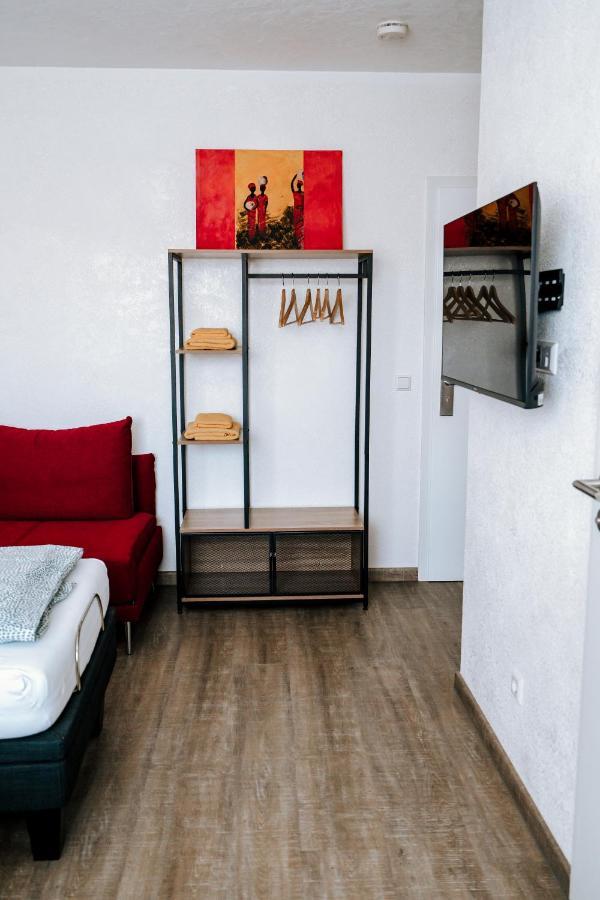 Dill Hotel Ilsede Екстер'єр фото