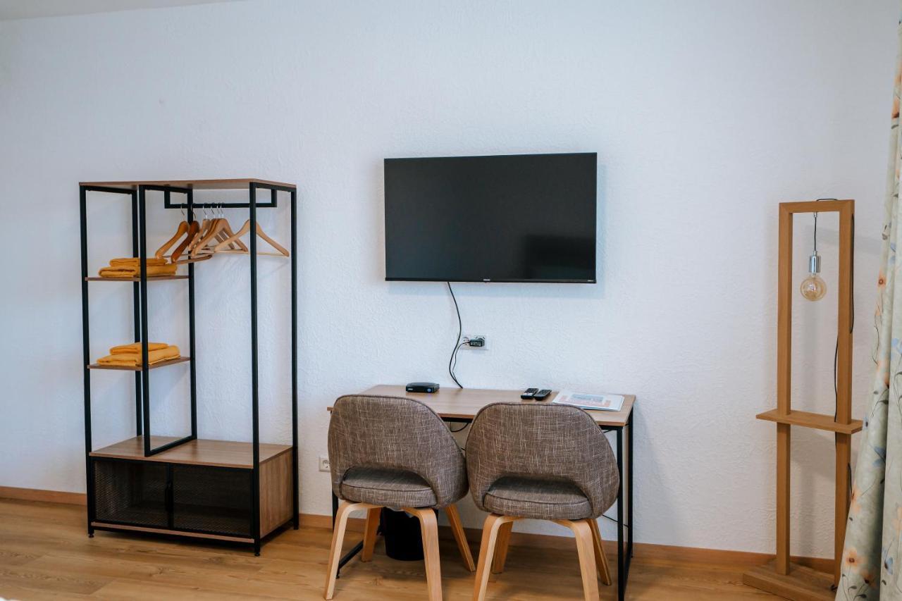 Dill Hotel Ilsede Екстер'єр фото