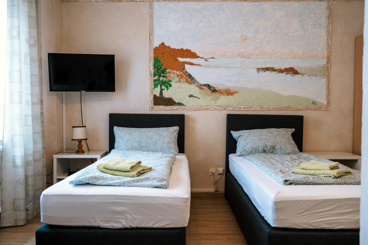 Dill Hotel Ilsede Екстер'єр фото