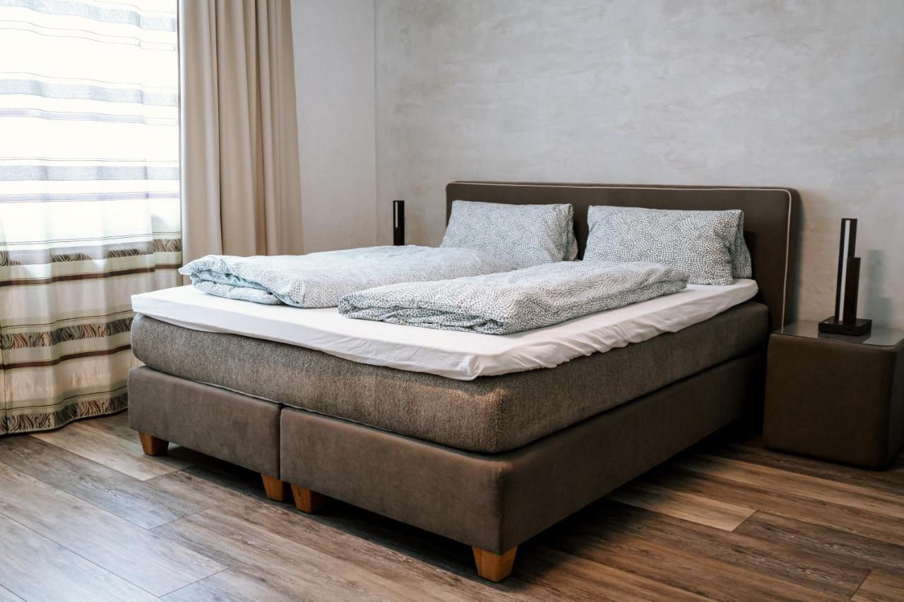 Dill Hotel Ilsede Екстер'єр фото